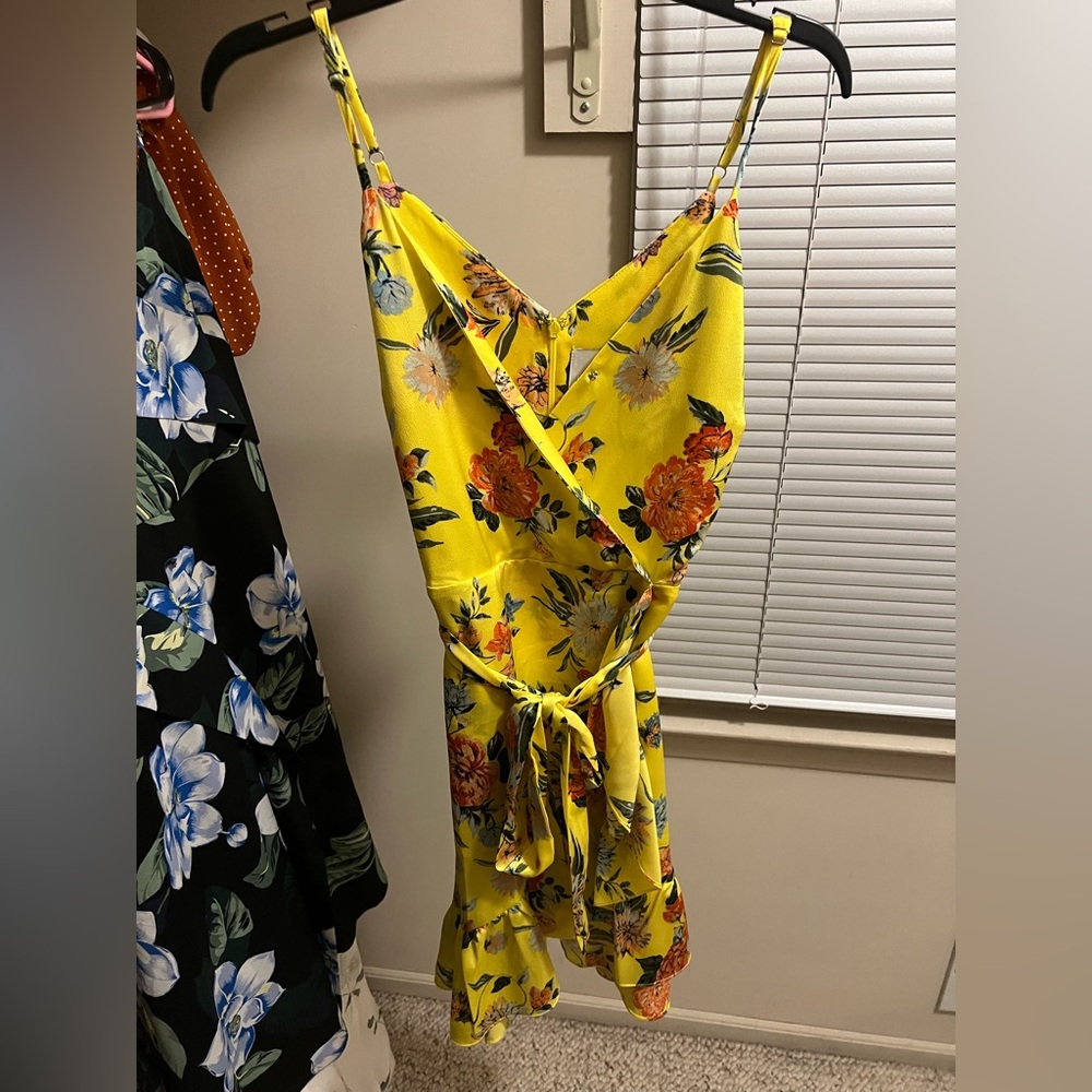 Yellow mini dress size medium